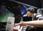 Doinb迎来七赛季高光表现，G2球迷沸腾！的简单介绍