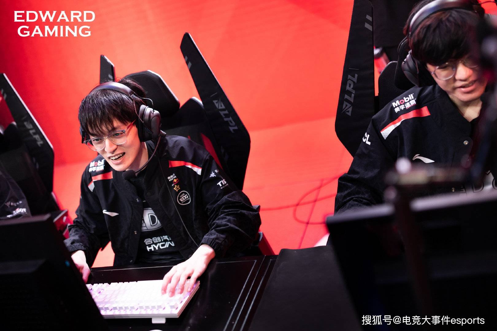 关于Uzi遭遇十二连败，尤文图斯教练面临压力！的信息