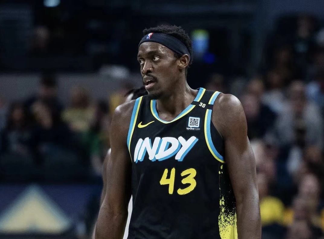 西亚卡姆在法国队比赛中赛况扑朔迷离，绝杀引发热议！的简单介绍