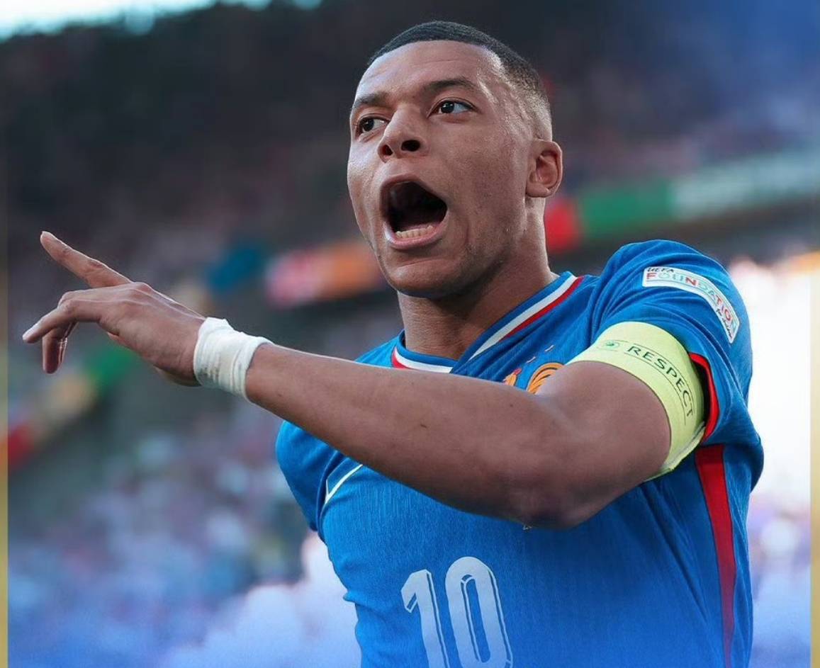 关于姆巴佩遭遇十五连败，皇家马德里教练面临压力！的信息